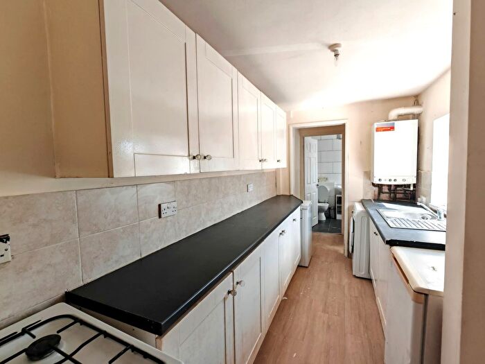 2 Bedroom Terraced House For Sale In Stratfield Street, Sunderland, SR4