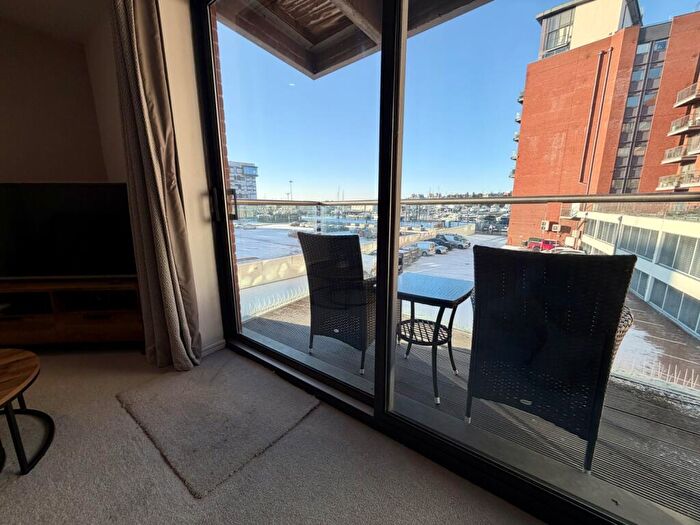 2 Bedroom Apartment For Sale In Neptune Marina, Coprolite Street, Ipswich Waterfront, IP3