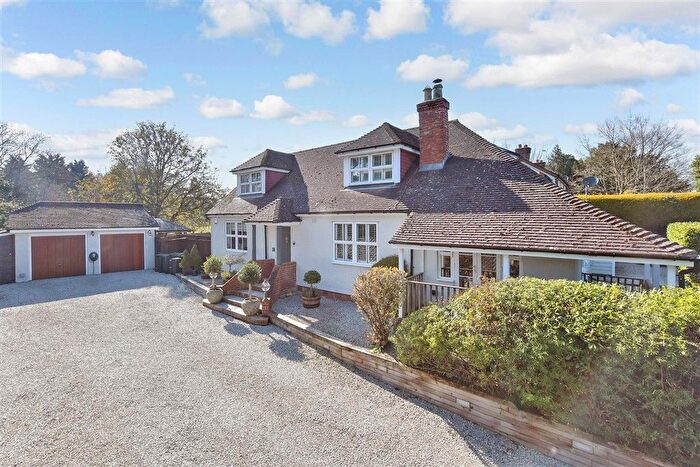 5 Bedroom Detached House For Sale In Church Hill, Charing Heath, Ashford, Kent, TN27