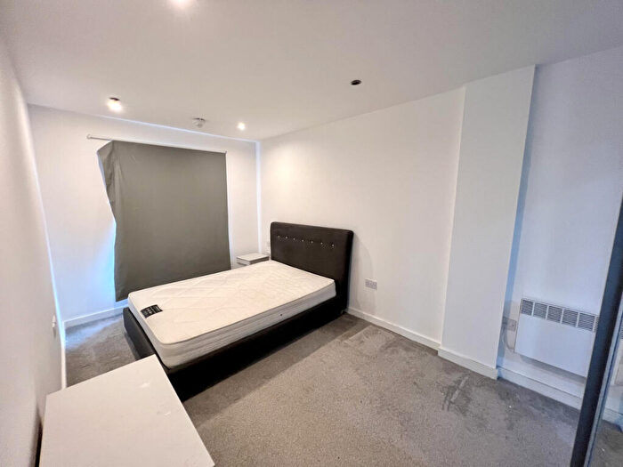 2 Bedroom Apartment To Rent In Rusholme Place, Manchester, M14