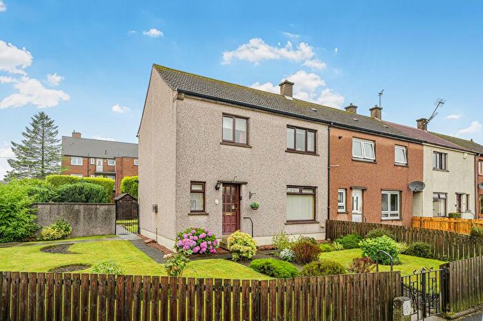 3 Bedroom Terraced House For Sale In Muirton Terrace, Kelty, KY4