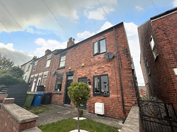 2 Bedroom End Of Terrace House For Sale In Queen Street, Brimington, Chesterfield, S43