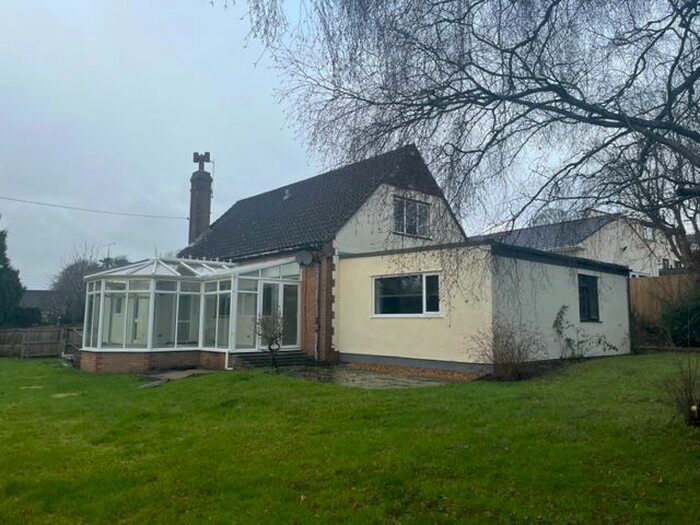 4 Bedroom Detached House To Rent In Frog Lane, Felton, BS40