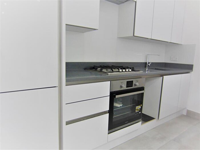 2 Bedroom Apartment To Rent In Croham Road, Surrey, CR2