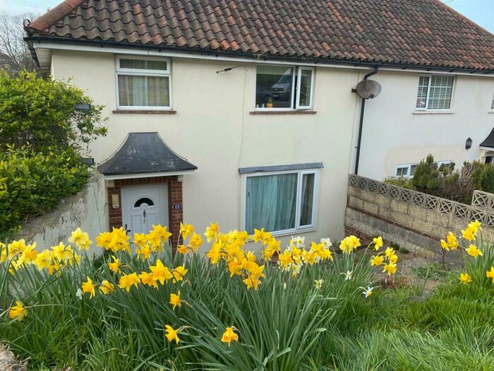 3 Bedroom Semi-Detached House To Rent In Hornby Road, Brighton, BN2