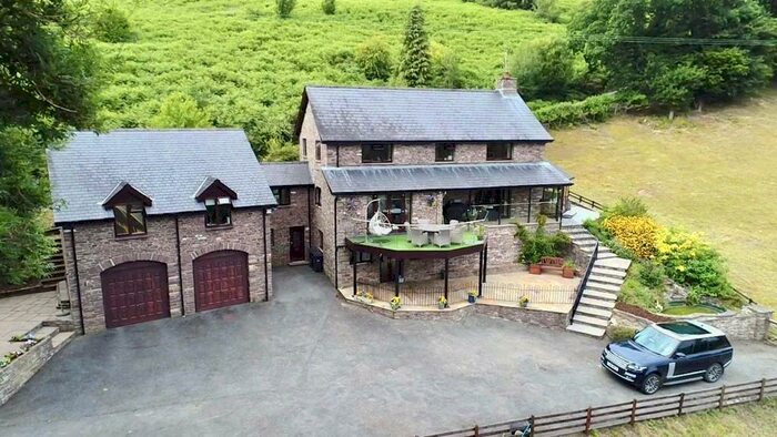 6 Bedroom Detached House For Sale In Llandeilo Graban, Builth Wells, Powys, LD2