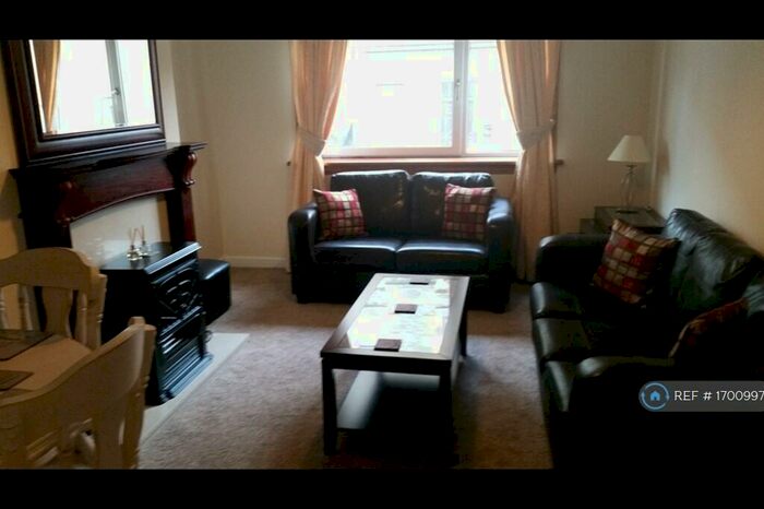 1 Bedroom Flat To Rent In Kingsway, Tarbert, PA29