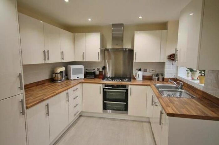 4 Bedroom Detached House To Rent In Clappers Lane, Watton At Stone, Hertfordshire, SG14