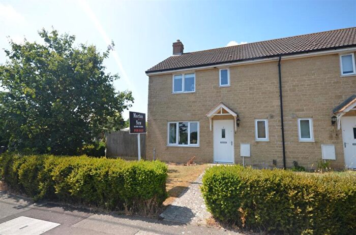 3 Bedroom Semi-Detached House For Sale In Furge Grove, Henstridge, Templecombe, BA8