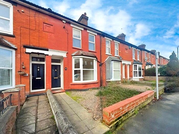 3 Bedroom Terraced House To Rent In Old Tovil Road, Maidstone, Kent, ME15