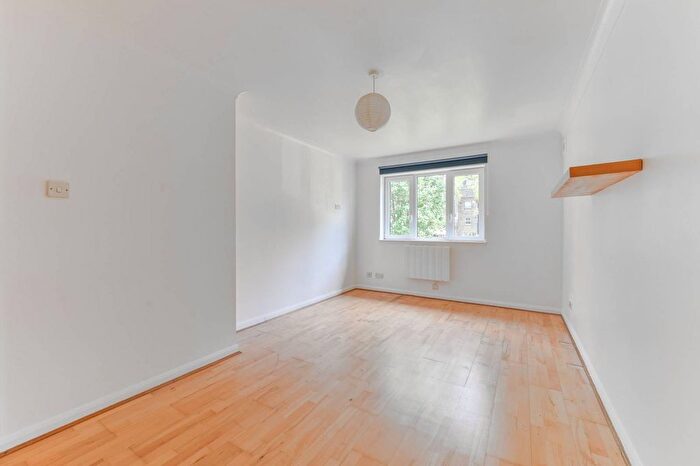 1 Bedroom Flat To Rent In Prince Road, South Norwood, London, SE25