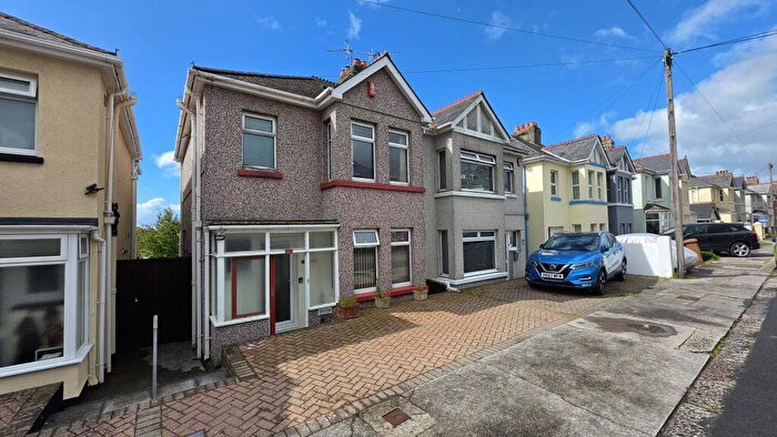3 Bedroom Semi-Detached House For Sale In South Down Road, Plymouth, PL2