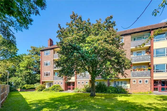 2 Bedroom Flat To Rent In Westfields Avenue, Barnes, London, SW13