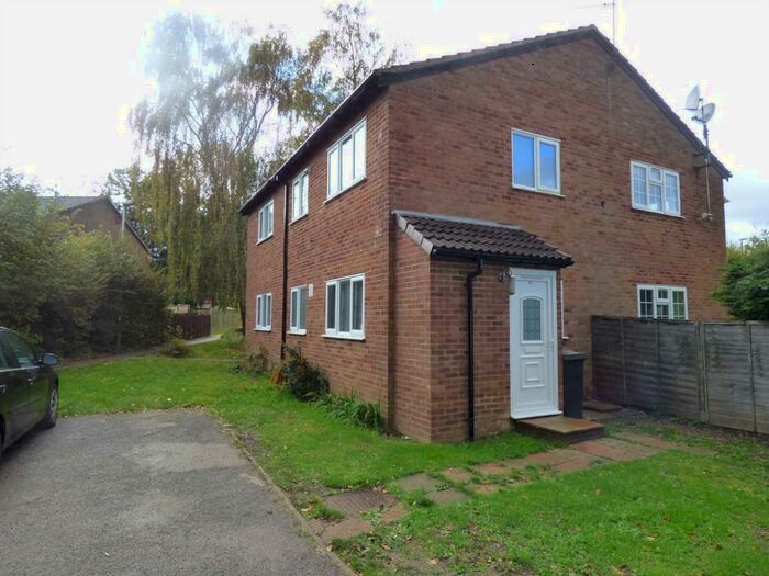 1 Bedroom Cluster House To Rent In Celandine Drive, Luton, LU3