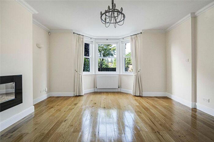 2 Bedroom Apartment For Sale In Victoria Road, Summertown, OX2