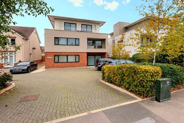 2 Bedroom Apartment To Rent In West Way, Oxford, OX2