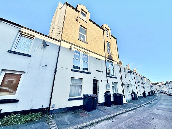 1 Bedroom Maisonette For Sale In Regent Street, Dawlish, EX7