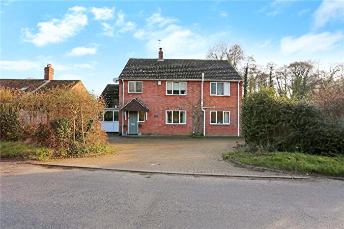 4 Bedroom Detached House For Sale In Bawburgh Road, Marlingford, Norwich, Norfolk, NR9