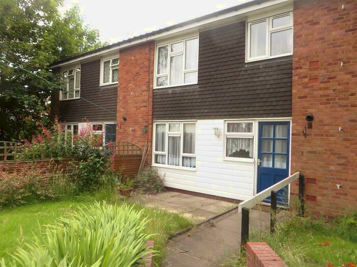 1 Bedroom Flat To Rent In Planet Road, Brierley Hill, DY5