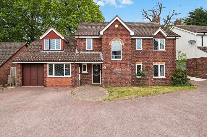 4 Bedroom Detached House For Sale In Parmiter Way, Ampthill, MK45