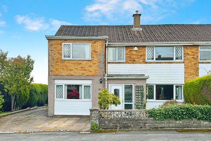5 Bedroom Semi-detached House For Sale In Heol Gwili, Gorseinon, Swansea, SA4