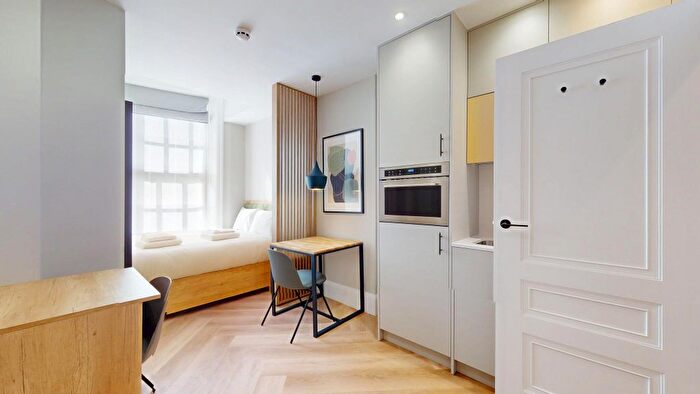 Studio To Rent In London, SW3