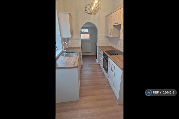 2 Bedroom Terraced House To Rent In Spencer Street, Northampton, NN5