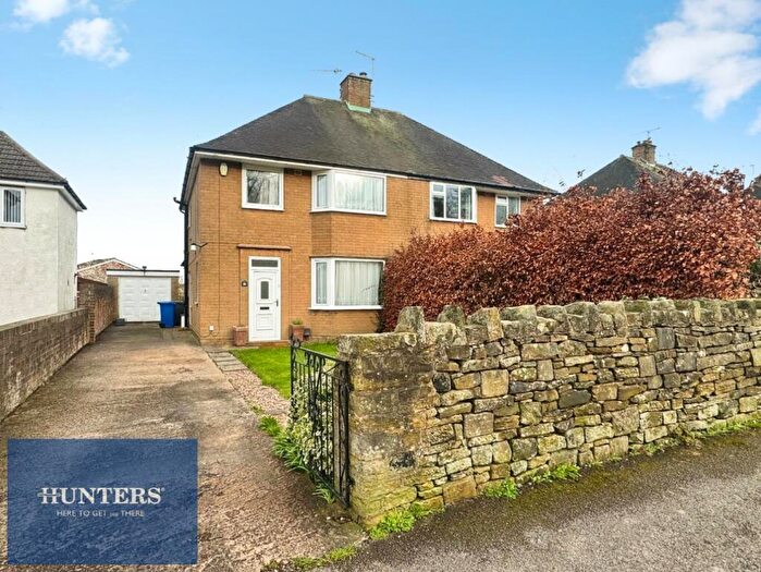 3 Bedroom Semi-Detached House For Sale In Foljambe Avenue, Walton, Chesterfield, S40