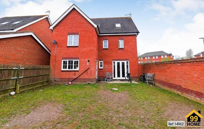 6 Bedroom Detached House For Sale In Cunningham Avenue, Hatfield, United Kingdom, AL10