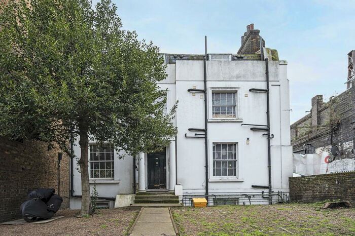 1 Bedroom Flat To Rent In Dalston Lane, Hackney, London, E8