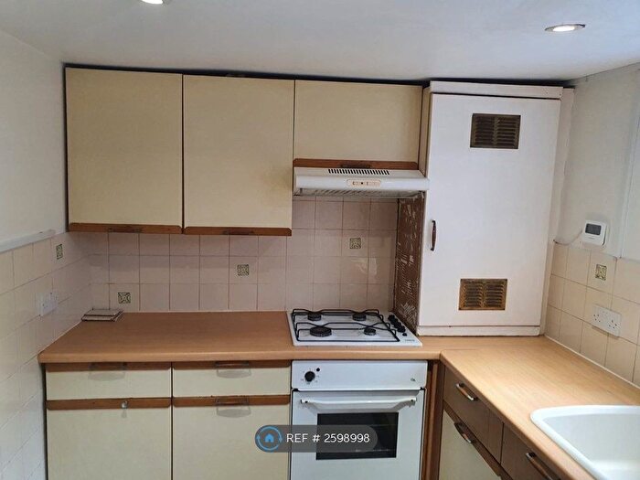 1 Bedroom Flat To Rent In Malden Road, London, NW5