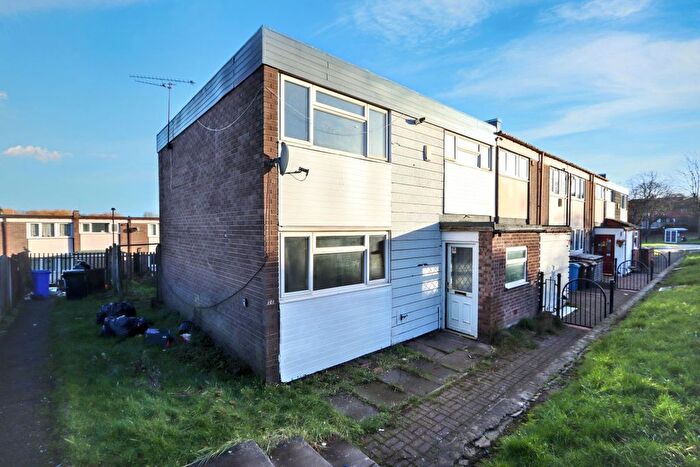 3 Bedroom End Of Terrace House For Sale In Badger Road, Sheffield, South Yorkshire, S13