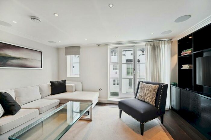1 Bedroom Apartment To Rent In Peony Court, SW10