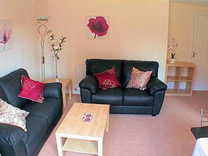 2 Bedroom Flat To Rent In Slateford Gait, Slateford, Edinburgh, EH11