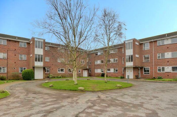 2 Bedroom Flat To Rent In St Botolphs Road, Worthing, BN11