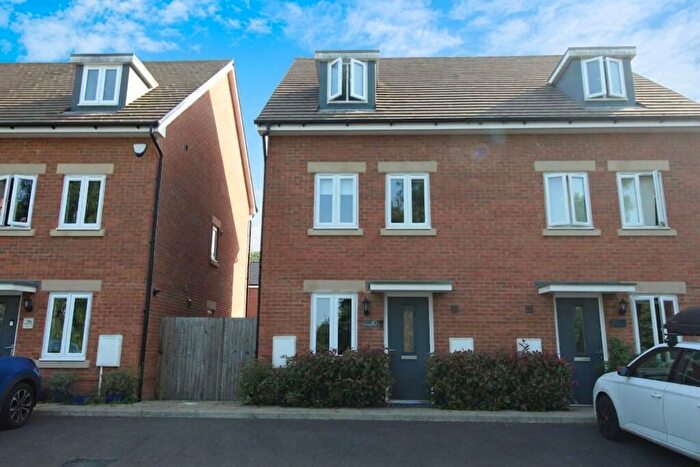 3 Bedroom Semi-Detached House To Rent In Hassocks Gate, Hassocks, BN6