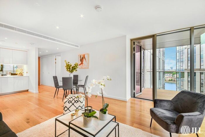 2 Bedroom Flat To Rent In Eastfields Avenue, London, SW18