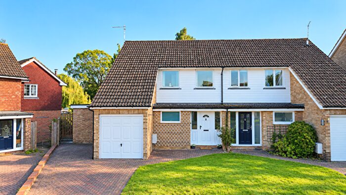 3 Bedroom Semi Detached House For Sale In Hovendens, Sissinghurst, TN17
