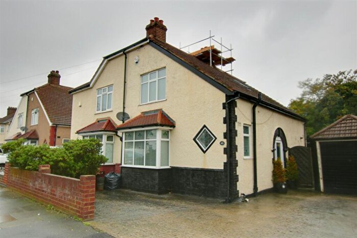 2 Bedroom Semi-Detached House To Rent In Cradley Road, London, Greater London, SE9