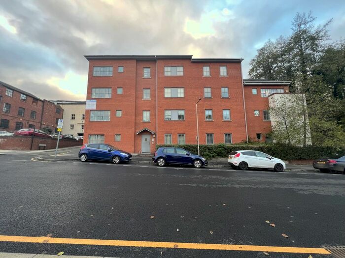 1 Bedroom Flat To Rent In Hopes Carr, Hilgate, Stockport, SK1
