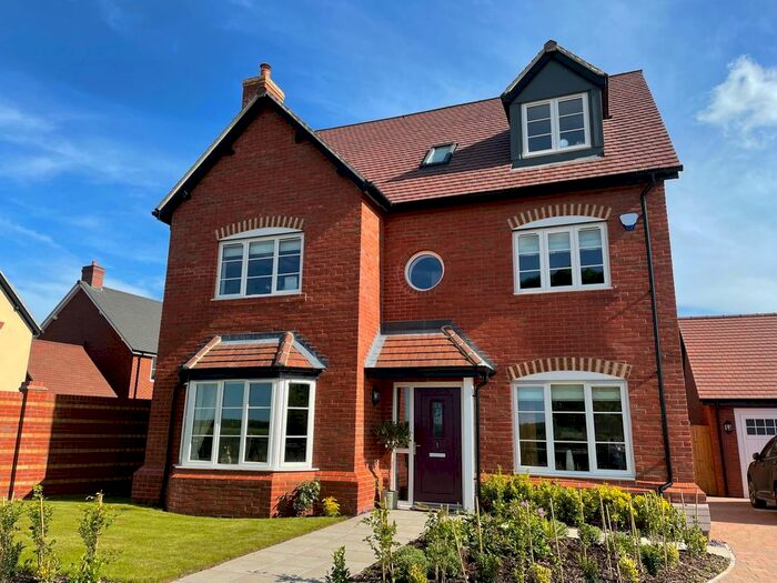5 Bedroom Detached House For Sale In Honeycope, Allscott, Telford, TF6