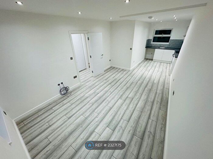 1 Bedroom Flat To Rent In Ground Floor, Maidstone, ME15