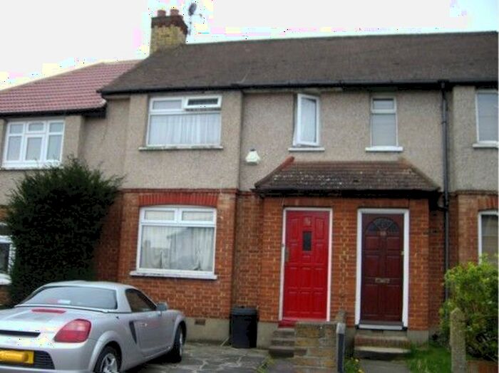 2 Bedroom Terraced House To Rent In Oakdene Road, Hillingdon, UB10