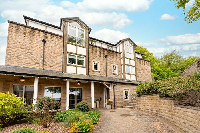 2 Bedroom Retirement Property For Sale In Clevedon House, Ben Rhydding Drive, Ilkley, Bradford, LS29