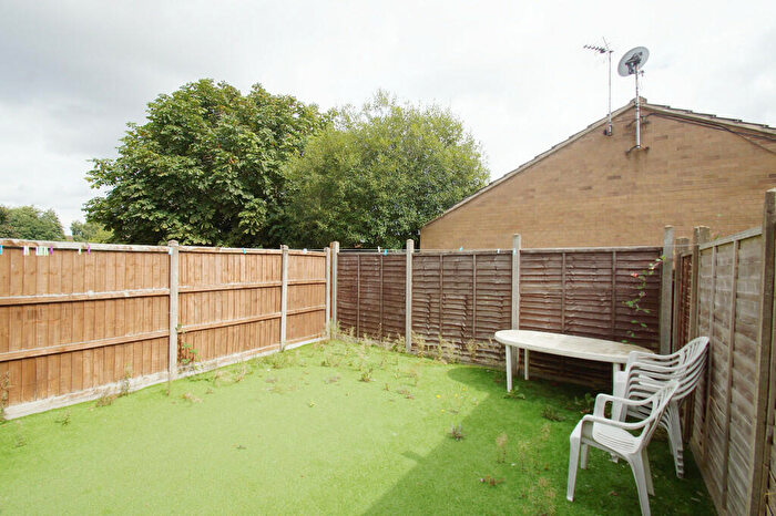 5 Bedroom Terraced House To Rent In Langwood Close, Coventry, CV4