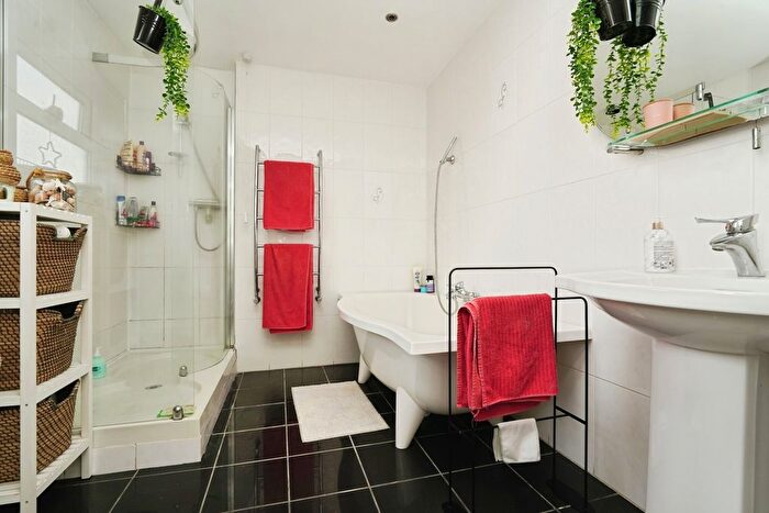 4 Bedroom Detached House For Sale In Village Street, Harvington, Evesham, Worcestershire, WR11