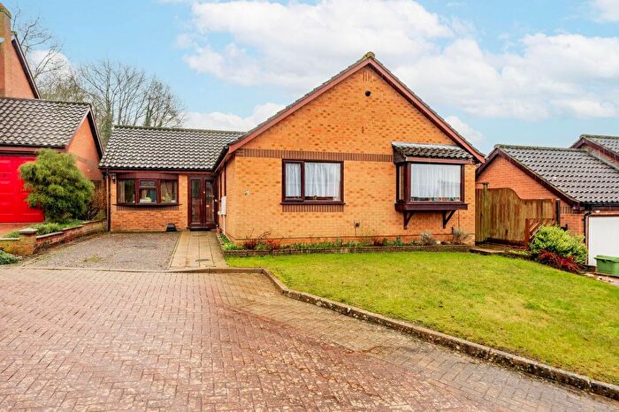 3 Bedroom Detached Bungalow For Sale In Layer Close, Norwich, NR5