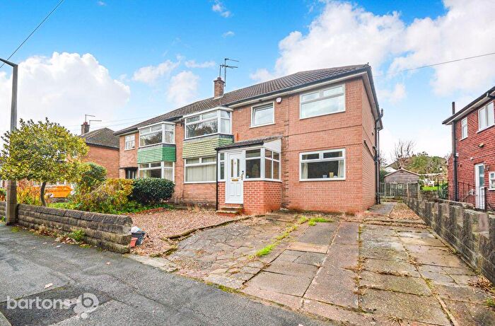 4 Bedroom Semi Detached House For Sale In Brookside, Herringthorpe, S65
