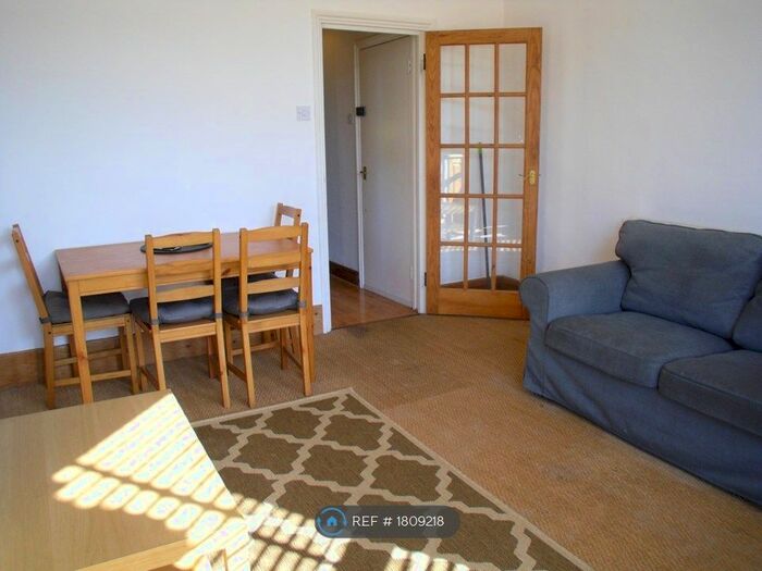 1 Bedroom Flat To Rent In Beatrice Road, London, N4