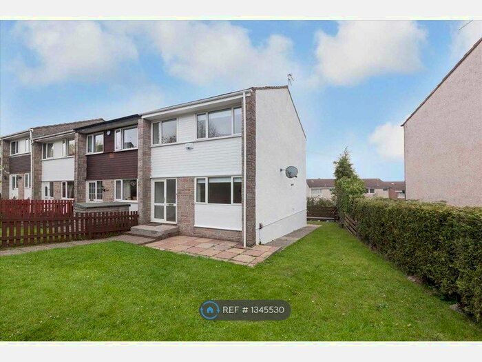 3 Bedroom End Of Terrace House To Rent In Hillend Crescent, Clarkston, Glasgow, G76